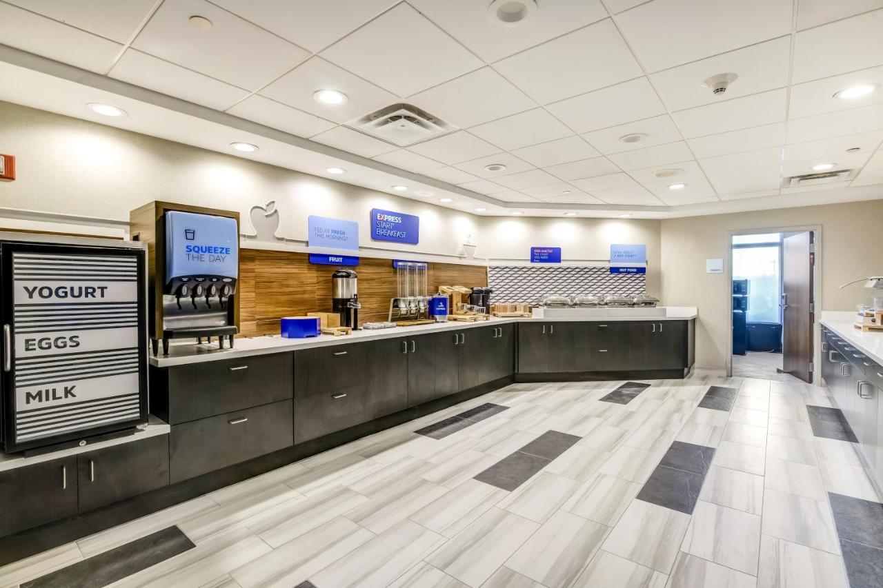 Holiday Inn Express & Suites Longview North By Ihg Dış mekan fotoğraf