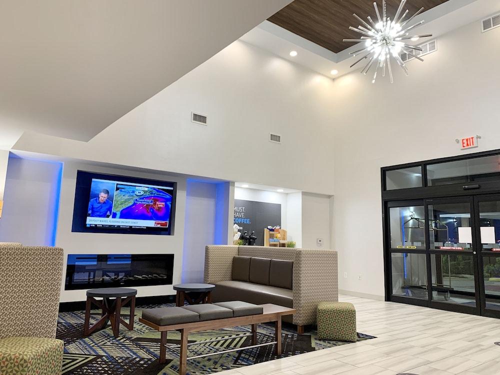 Holiday Inn Express & Suites Longview North By Ihg Dış mekan fotoğraf